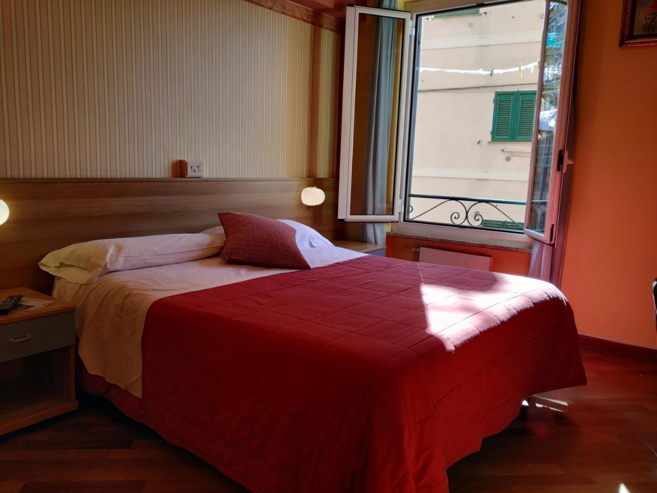 Augusta Albergo B&B Camogli Exterior photo
